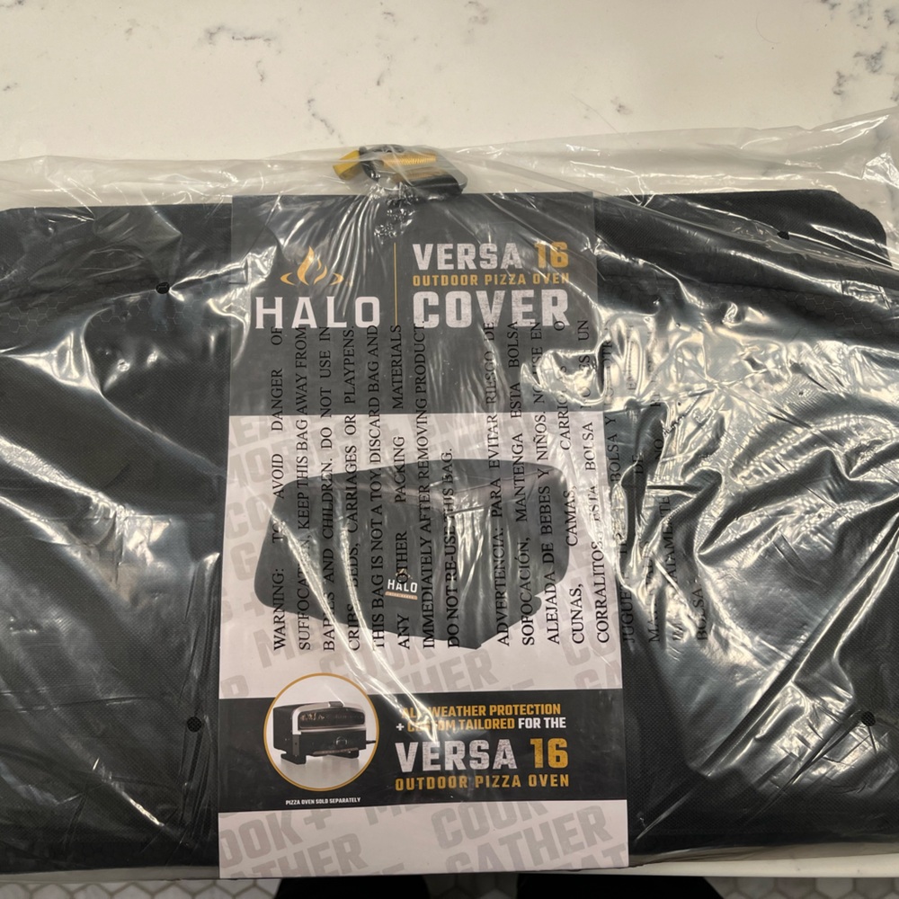 Versa 16 Black Halo Cover